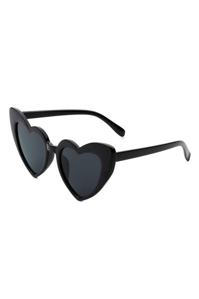 black plastic frame angular heart shaped cat eye sunglasses with black smoke lens, 3/4 view