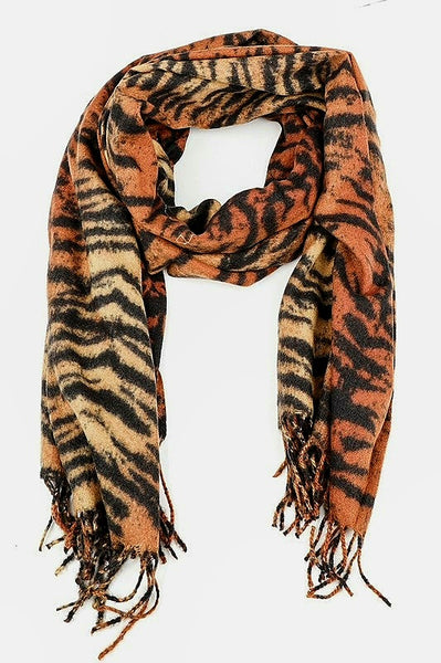  print 100% polyester scarf with fringe