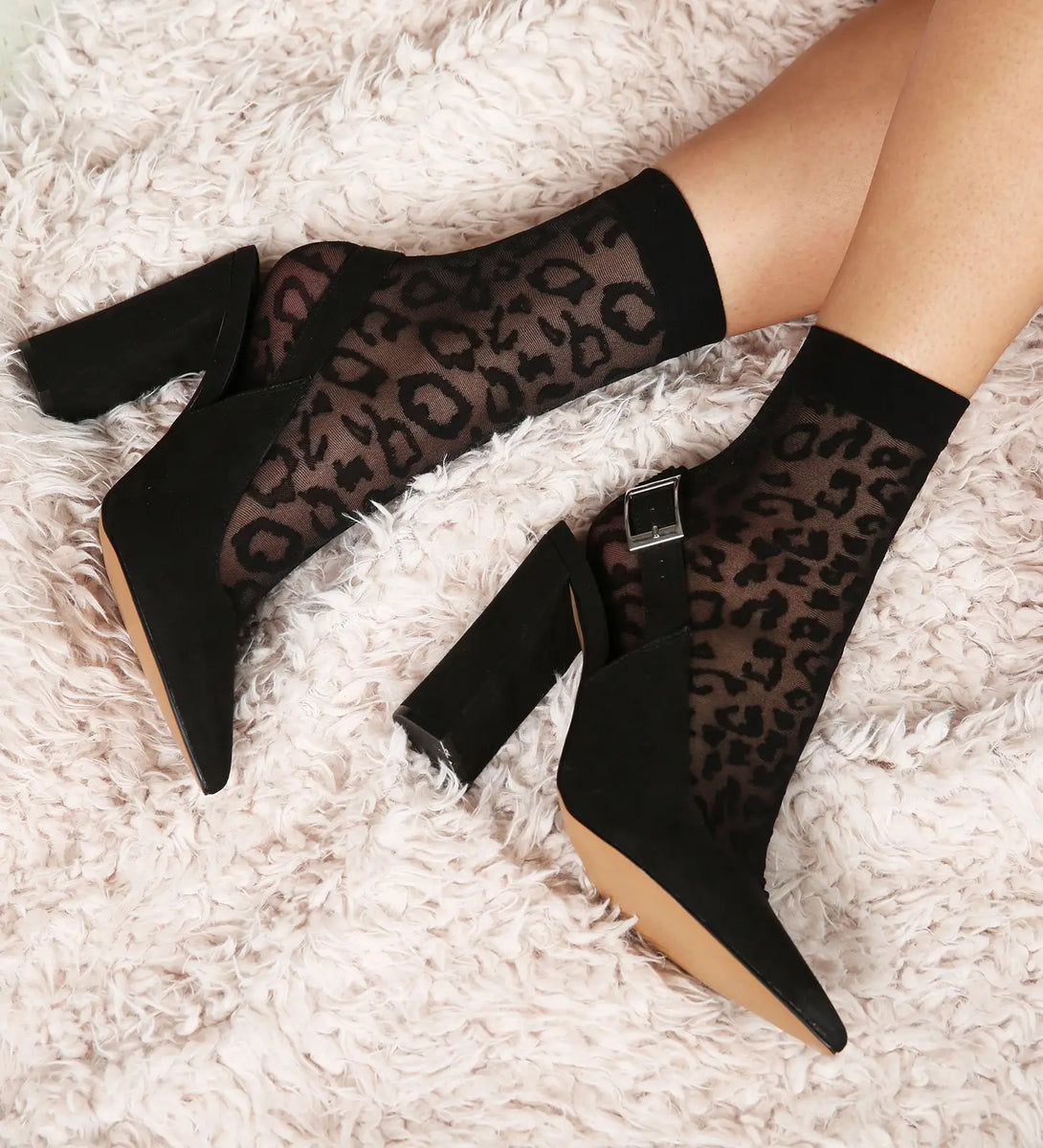 Black Sheer Leopard Ankle Socks – Better Tights