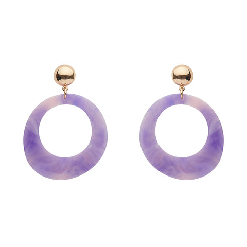 pair Essentials Collection light purple ripple texture 100% Acrylic resin circle suspended from a shiny gold metal dome post drop earrings