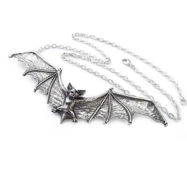 5" x 1 3/4" pewter bat in flight pendant on 21" silver metal chain