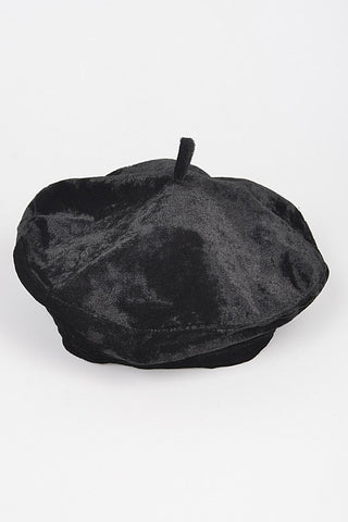 "French" beret in soft black velvet
