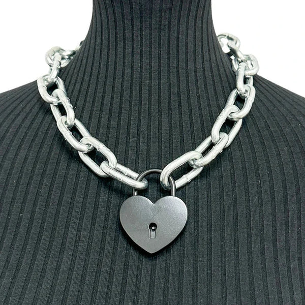 heavy-duty 21” silver metal link chain with a 1 3/4” heart-shaped padlock in a black satin finish