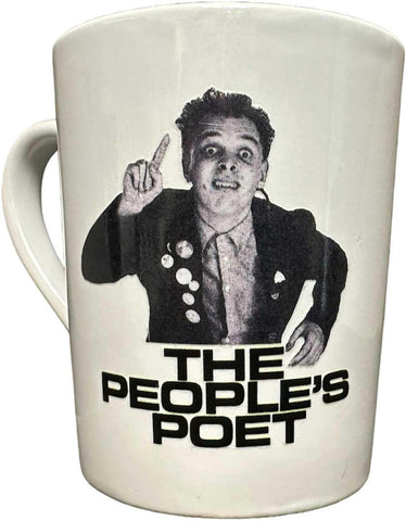 Mug with a black and white photo of Rick from tv show The Young Ones pointing in the air and text 'The People's Poet' on a white background