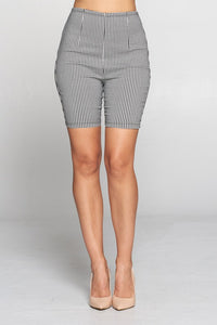 Black & White Check Plaid Stretch Knit Mid-Length Shorts