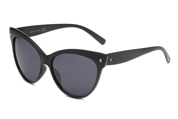 Large Cat Eye Sunglasses in Black
