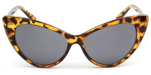 translucent tortoiseshell pattern plastic frame pointy cat-eye shaped sunglasses black smoke lens