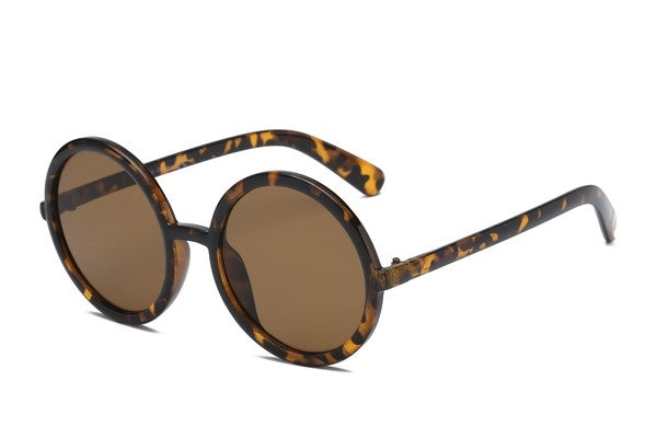 Large Round Sunglasses in Tortoiseshell