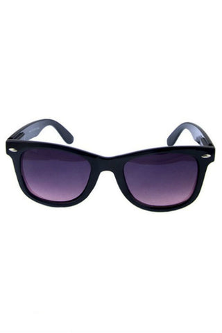 Black Wayfarer style shiny plastic frame sunglasses with gradient purple to pink lens