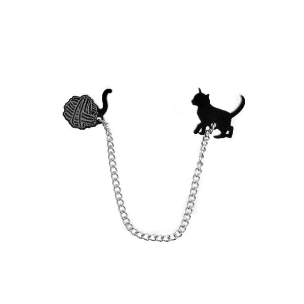 cat and ball of yarn black acrylic collar clips linked by 4 1/4" silver metal chain